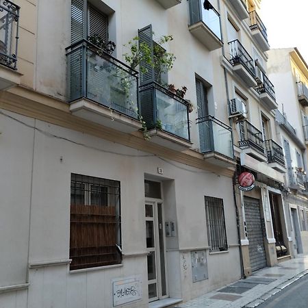 Malaga Centre Studio & Parking Buitenkant foto